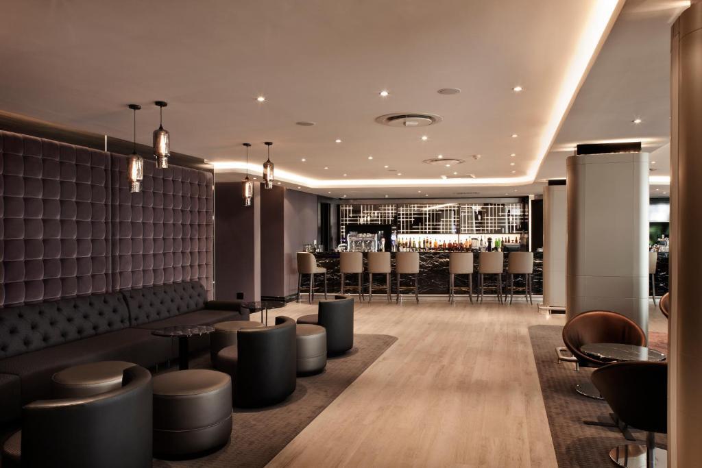 The Maslow Hotel, Sandton Exterior photo