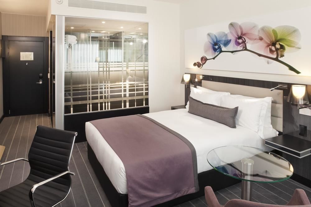 The Maslow Hotel, Sandton Exterior photo